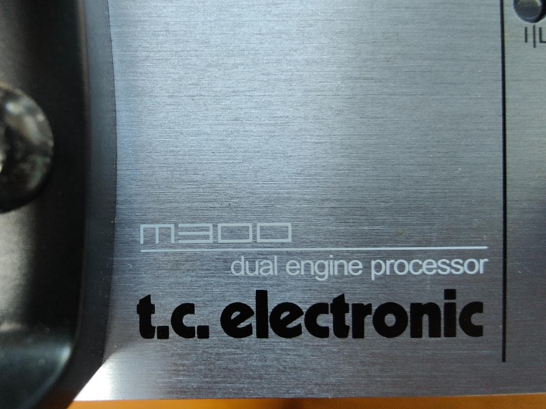 tc electronic M300 空間系マルチエフェクター