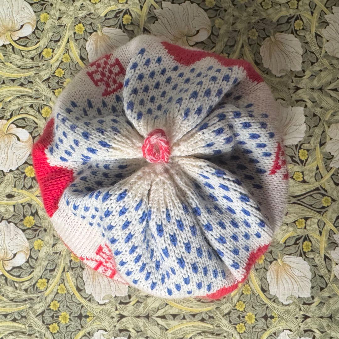 ヴィヴィアンウェストウッド ハート 土星 総柄ニット帽 ベレー帽 ホワイト ロゴ