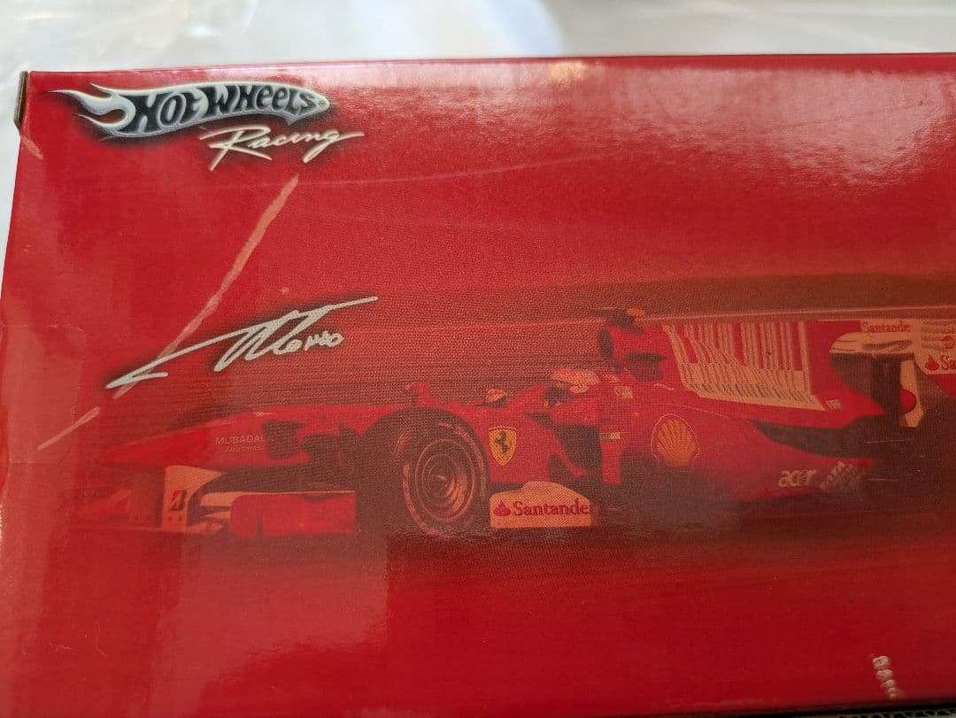 1/18 ホットウィール F10 F.ALONSO 　バーレーンGP　アロンソ