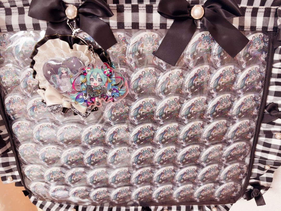 初音ミク 痛バ A3 痛バック 森倉円 缶バ 缶バッジ