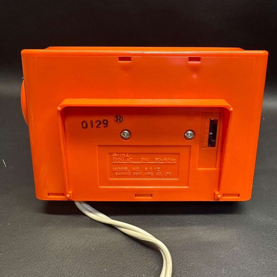 ♡Kb右1006 未使用保管品 レトロ Sankyo フリップ式置き時計