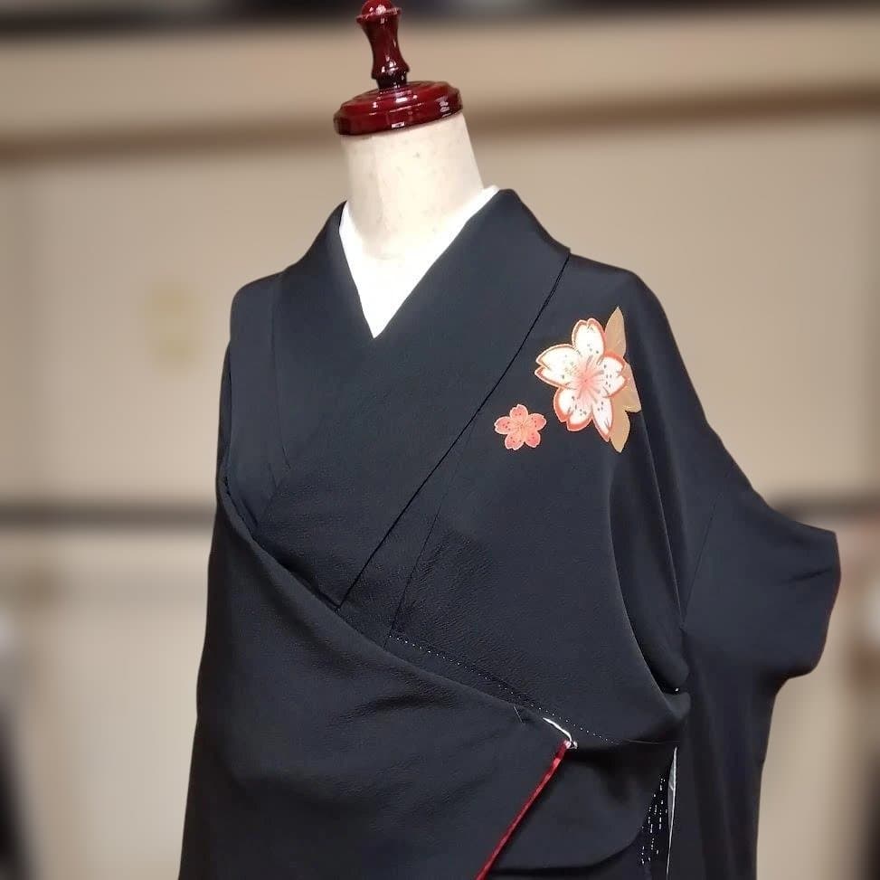 正絹　振り袖　黒地にさくら柄　トールサイズ