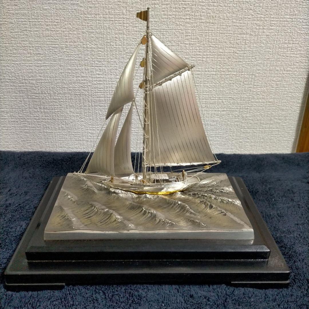 金属製 帆船模型 木製台座付き