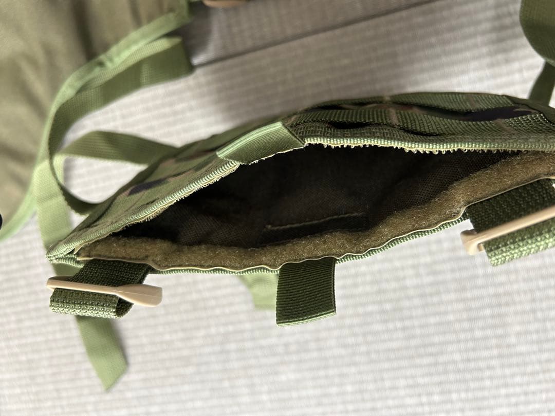 サバゲー ミリタリー A.O.S.E 迷彩 チェストリグ パーツ　未使用品