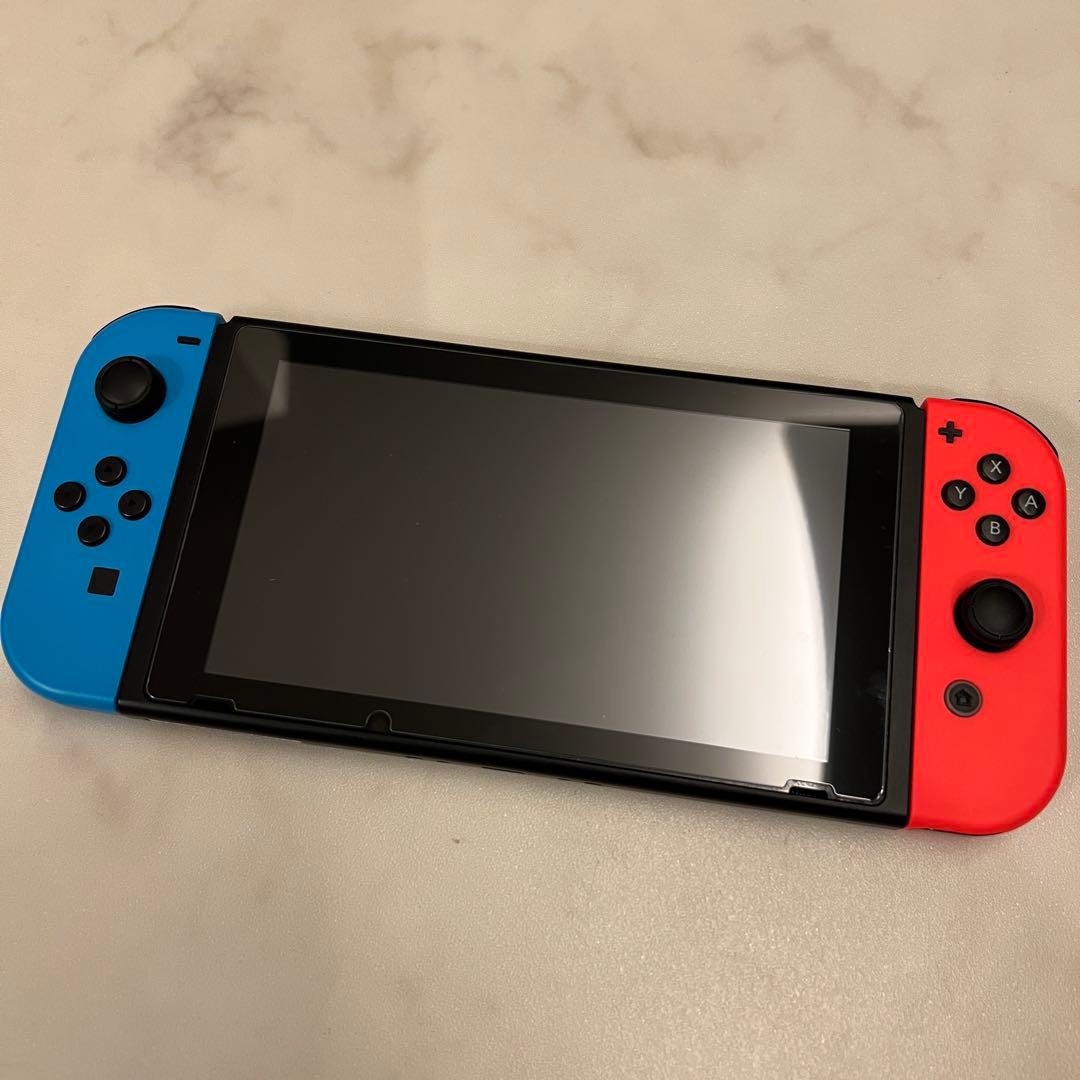 【美中古】Nintendo Switch ケース ゲームセット