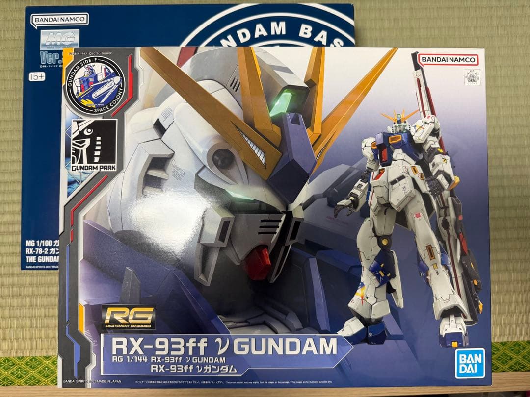 RG RX-93ff ν GUNDAM + MG ガンダムver.3.0
