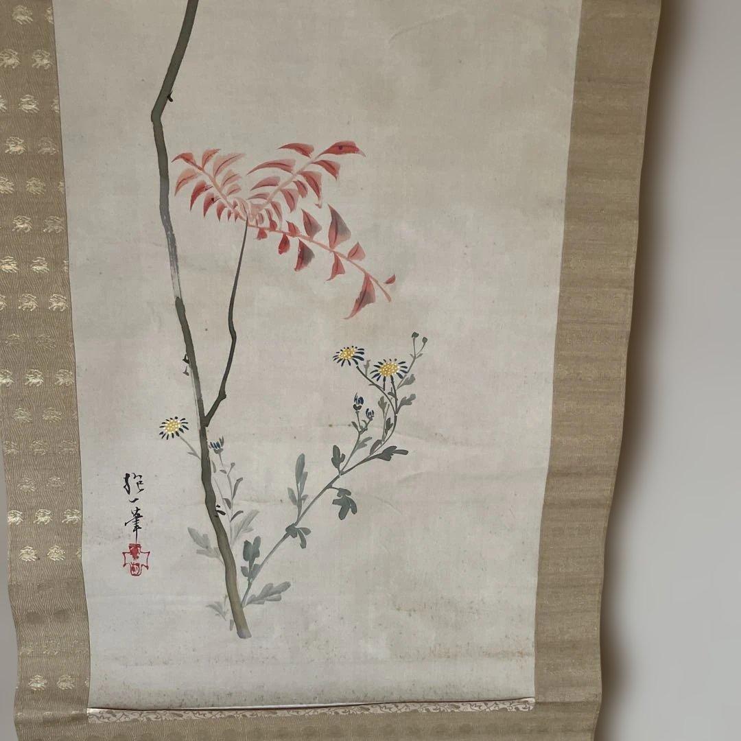 2軸セット　「しだれ桜」　「花と鳥」の掛軸 木製収納箱付き