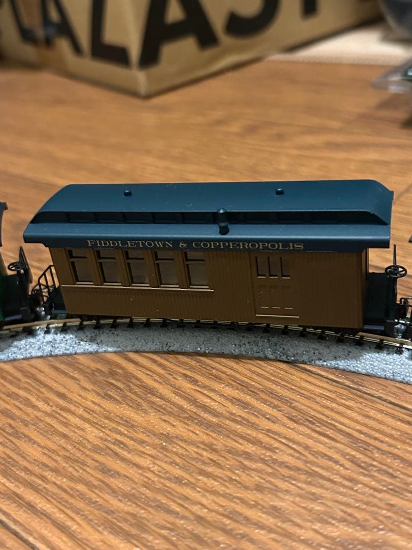 ミニトレインズ　Nゲージ 蒸気機関車&客車2両