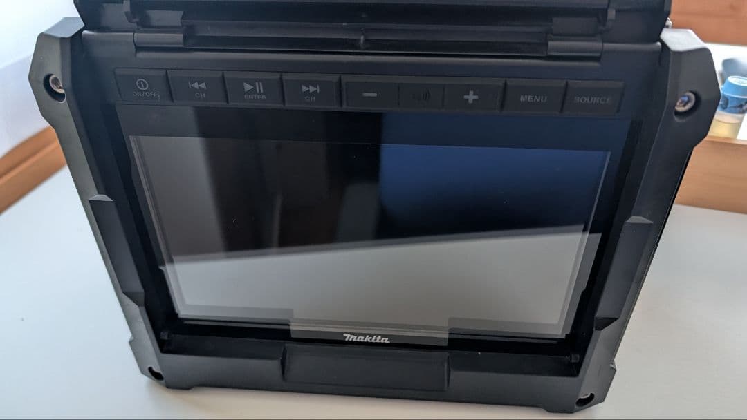 Makita TV100 充電式ポータブルテレビ