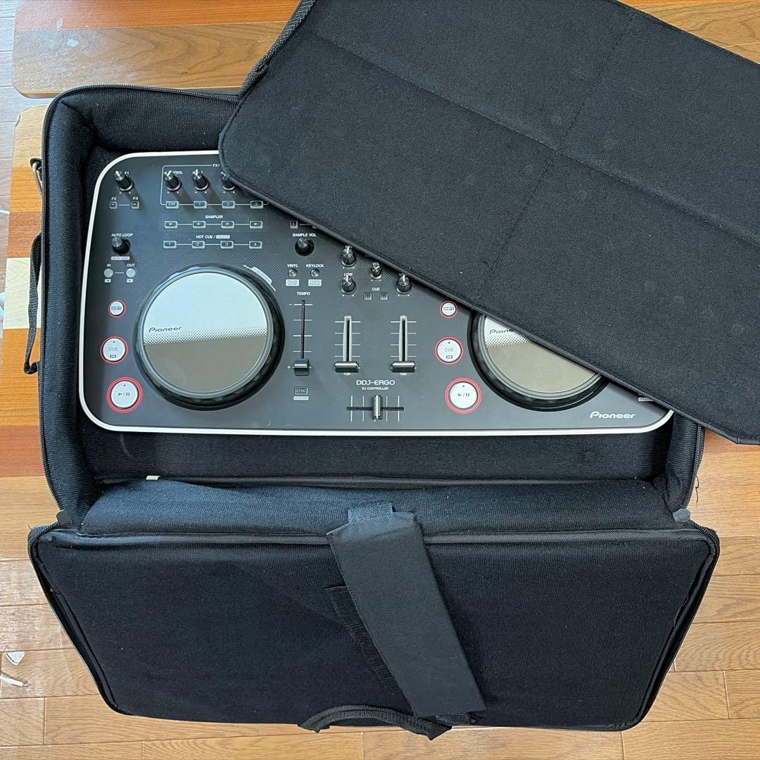 パイオニアDDJ-ERGO DJコントローラー 通電確認済 動作未確認 ケース付