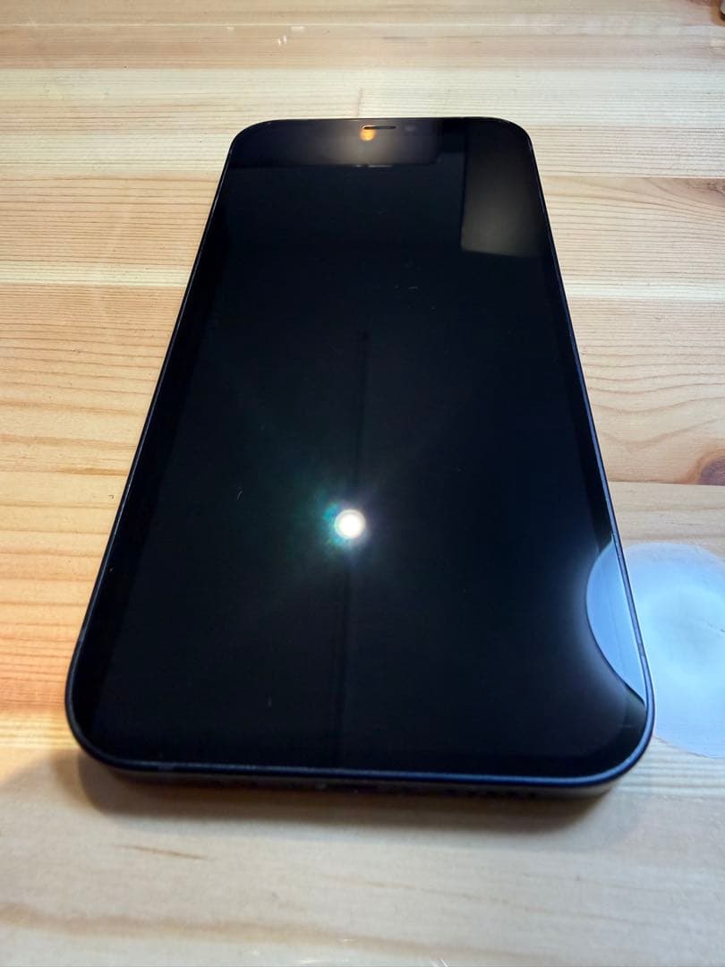 S*a様 【美品】iPhone 12 64GB ブルー SIMフリー 目立った傷