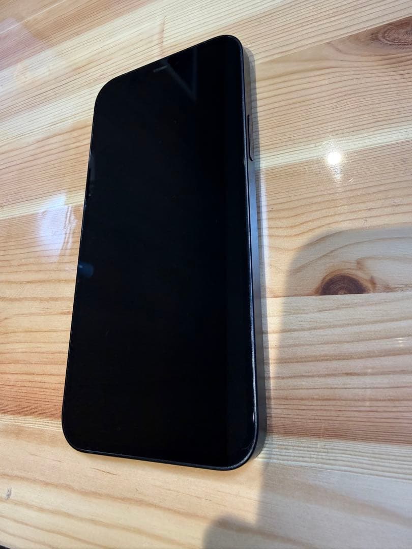 S*a様 【美品】iPhone 12 64GB ブルー SIMフリー 目立った傷