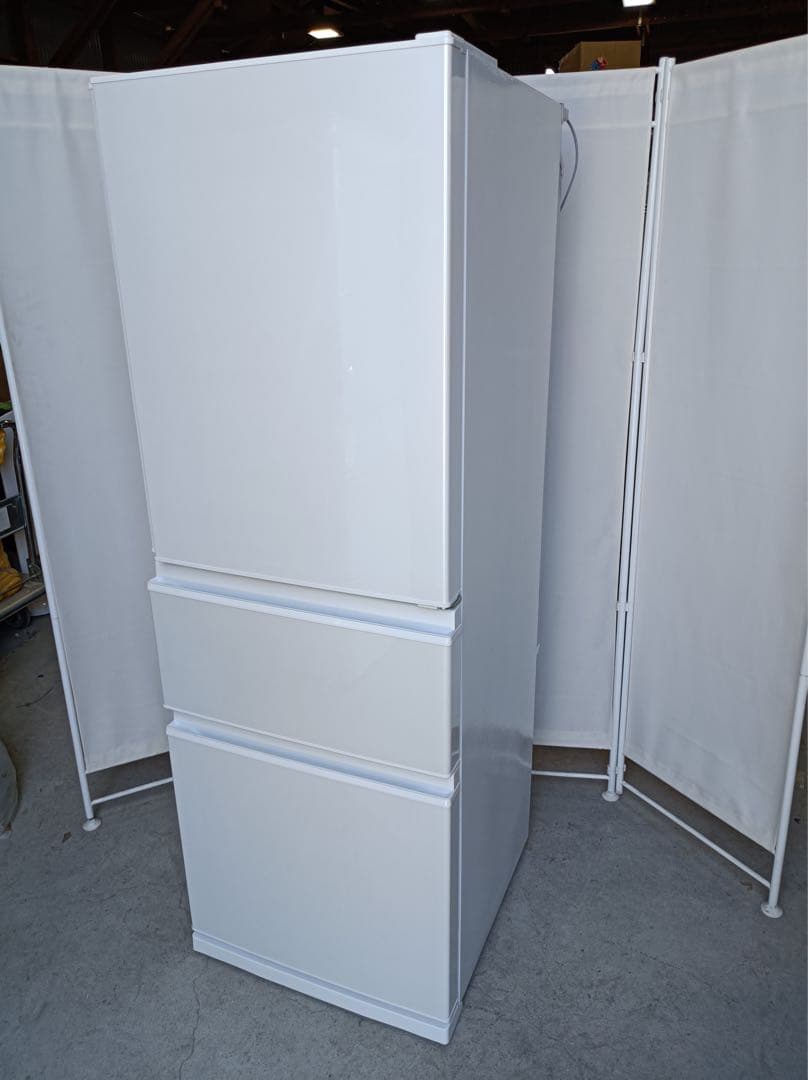 八5915【送料込み】三菱　2021年製　自動製氷付　冷凍冷蔵庫　330L