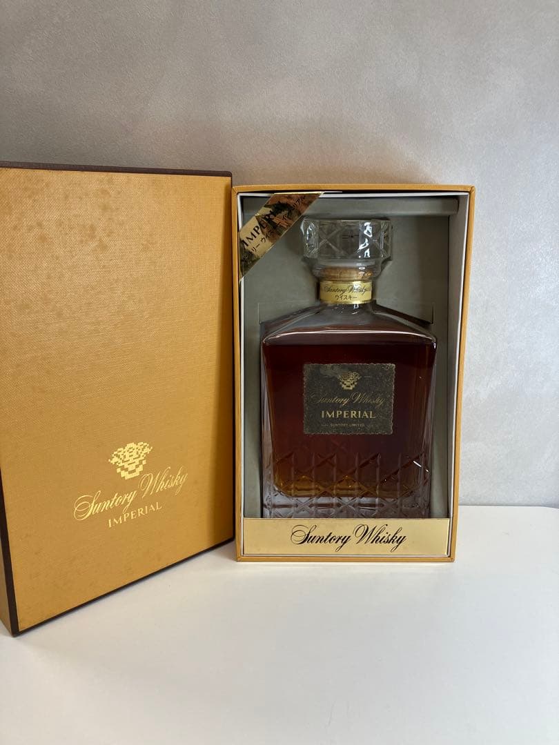 サントリー インペリアル ウイスキー 箱付き 【A614】