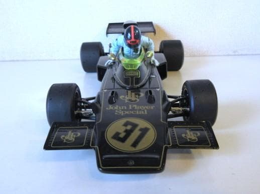 特価 exoto (1/18) ロータス 72D E.フィティバルディ②