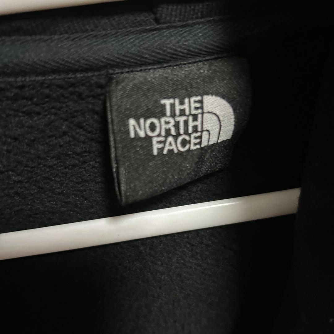 ノースフェイスパーカー