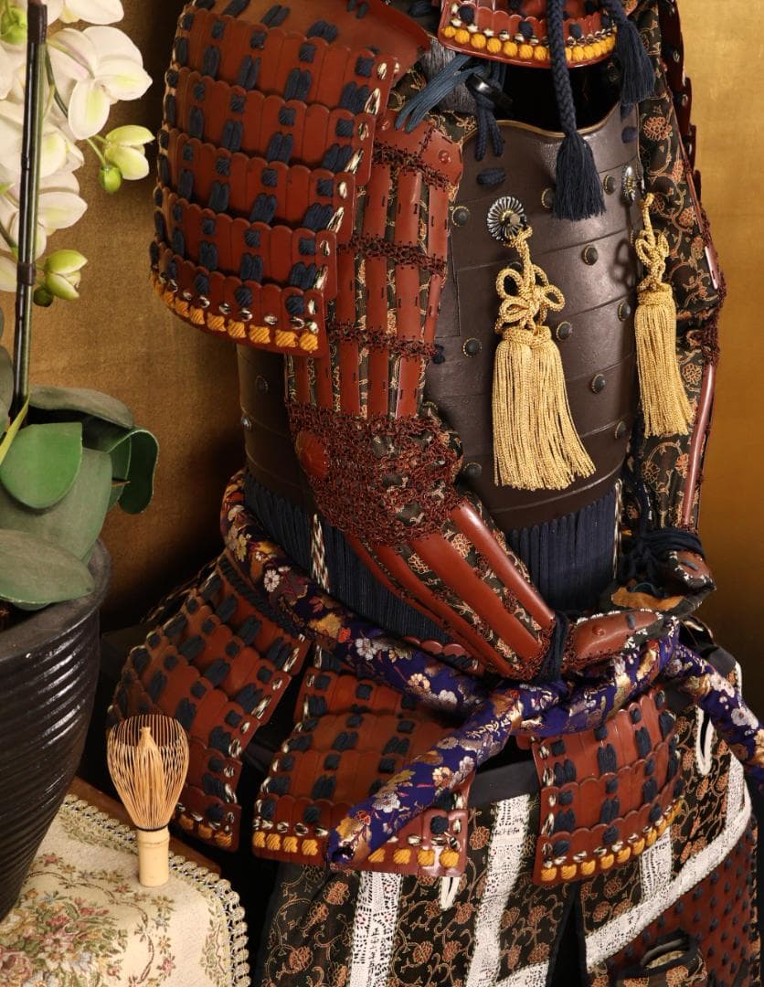 BLACK　BY01　甲冑　具足　着用鎧　龍日輪前立　鎧櫃付き　等身大　現