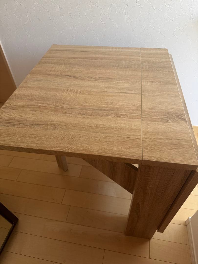 折りたたみ　テーブル　バタフライ