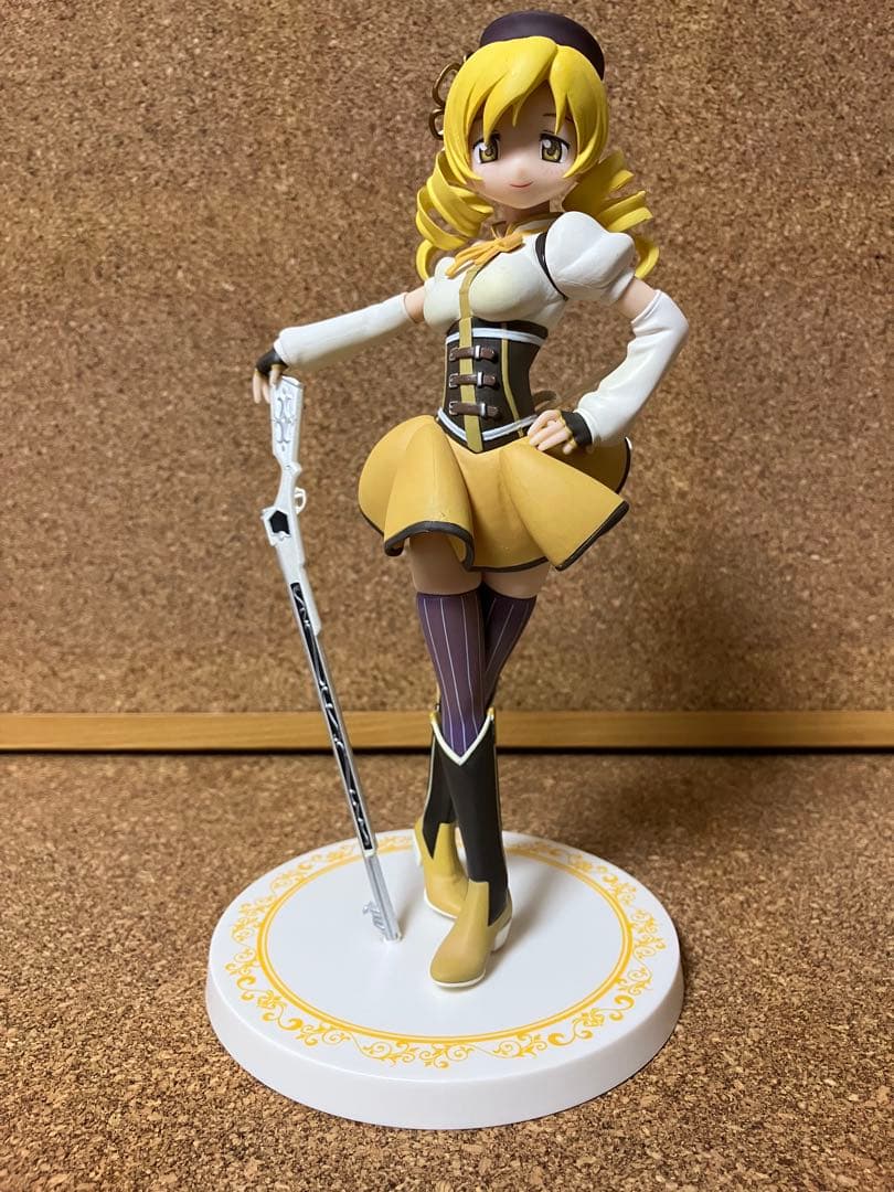 魔法少女まどか☆マギカ　巴マミ　フィギュア　3体セット