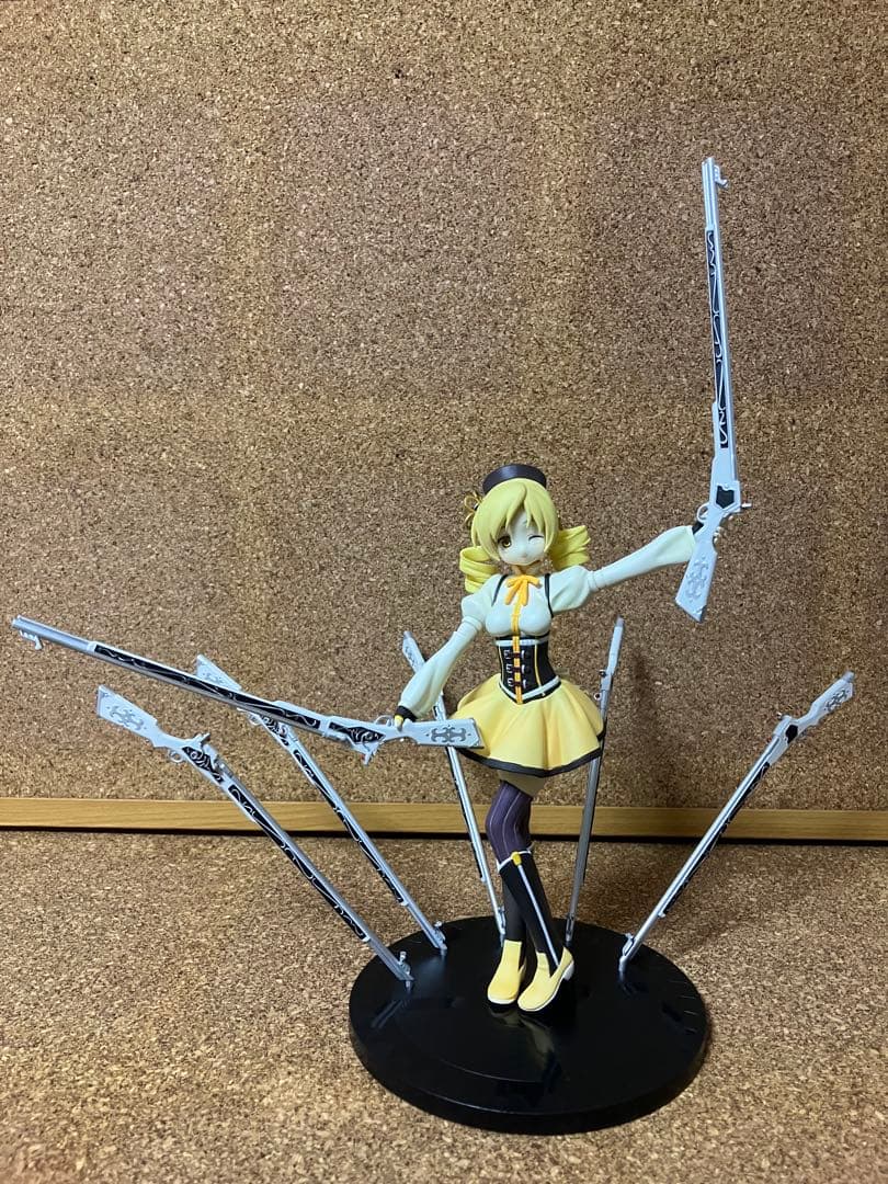 魔法少女まどか☆マギカ　巴マミ　フィギュア　3体セット