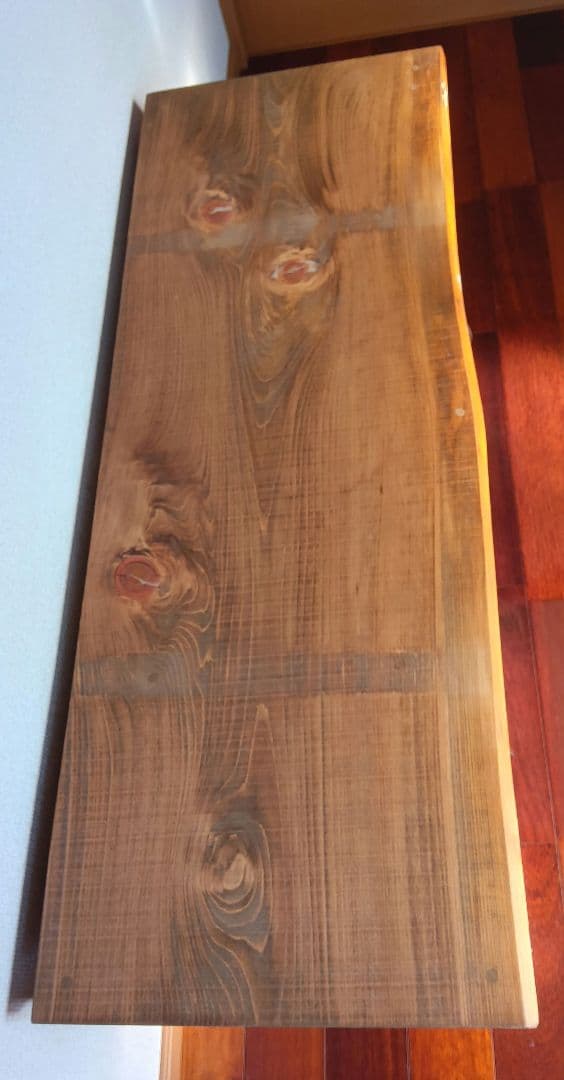 週末（金土日）価格＊レトロ風ＴＶボード＊檜の一枚板使用の天板