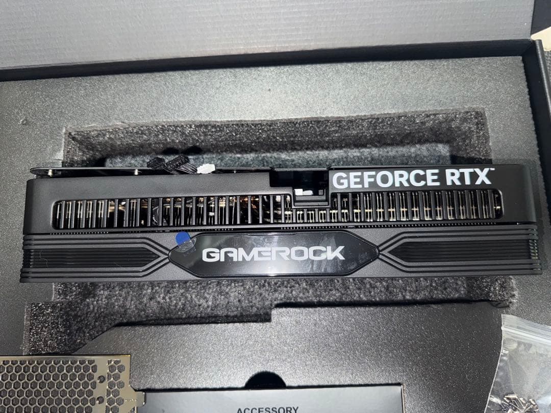 PALIT RTX 5090 ヒートシンクのみ 基板（PCB）なし