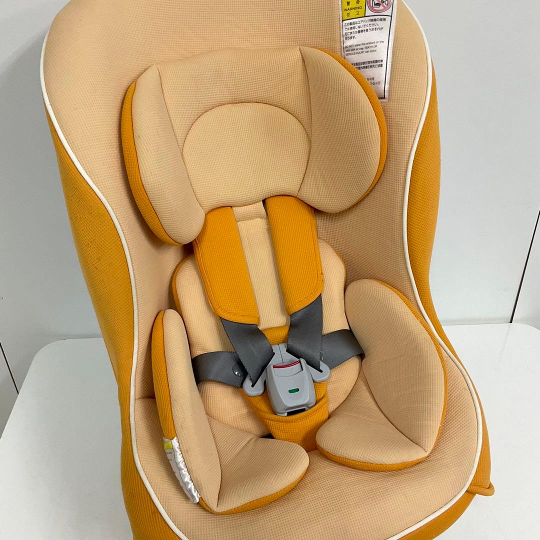 コンビ 軽量&簡単取付 チャイルドシート コッコロ S UX アプリコット♪
