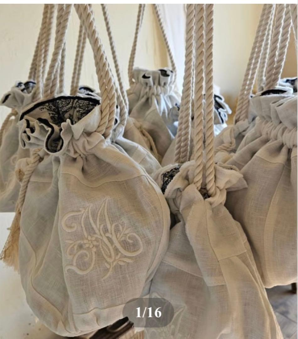 ヒロ様　meguri megutteさん　マシュマロポーチ