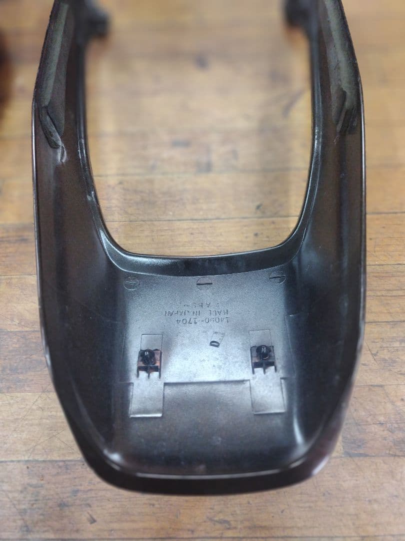 ゼファーΧ　ファイナル　純正ガソリンタンク　テールカウル　フロントフェンダー