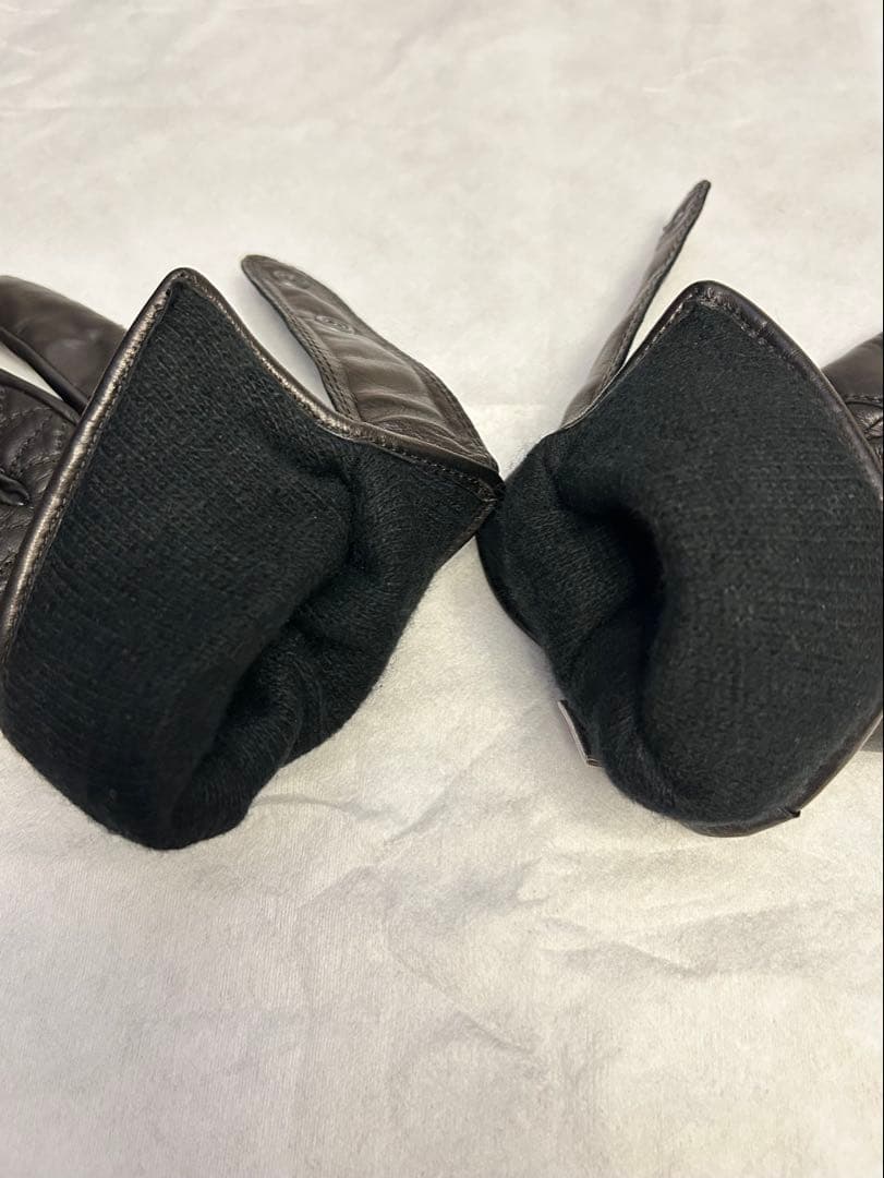 【週末お値下げ‼️】BOTTEGA VENETA メンズ グローブ BLACK