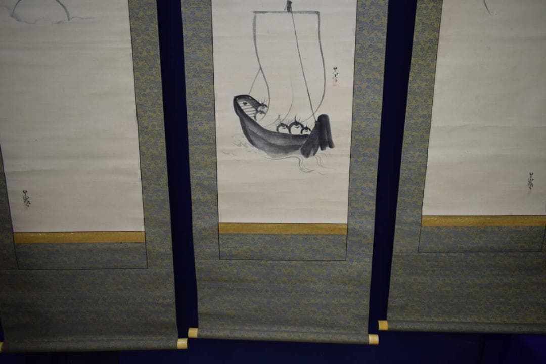 真作/松村呉春/ 日ノ出図/宝珠/宝船図/三幅対/布袋屋掛軸HJ-551