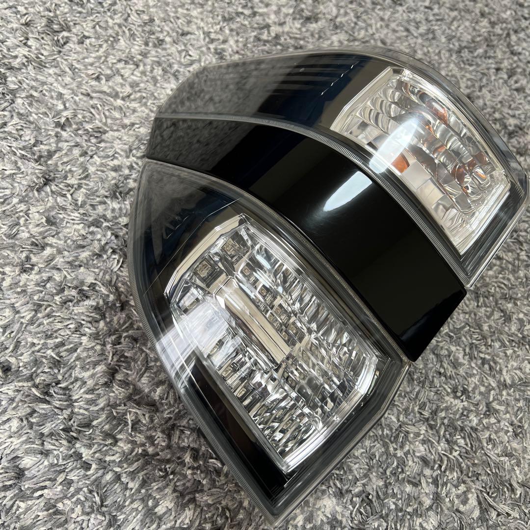 20 ヴェルファイア　テール