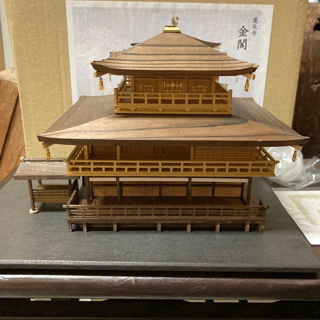 日本の伝統的な建物模型　金閣寺　小林工芸　完成品