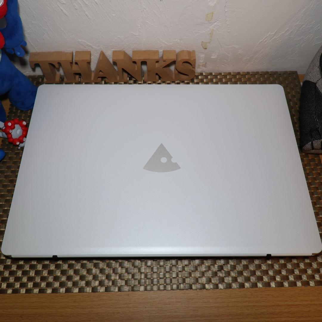 特価Win11公式対応8世代i7/メ8G/新品SSD480/無線/カメラ/FHD