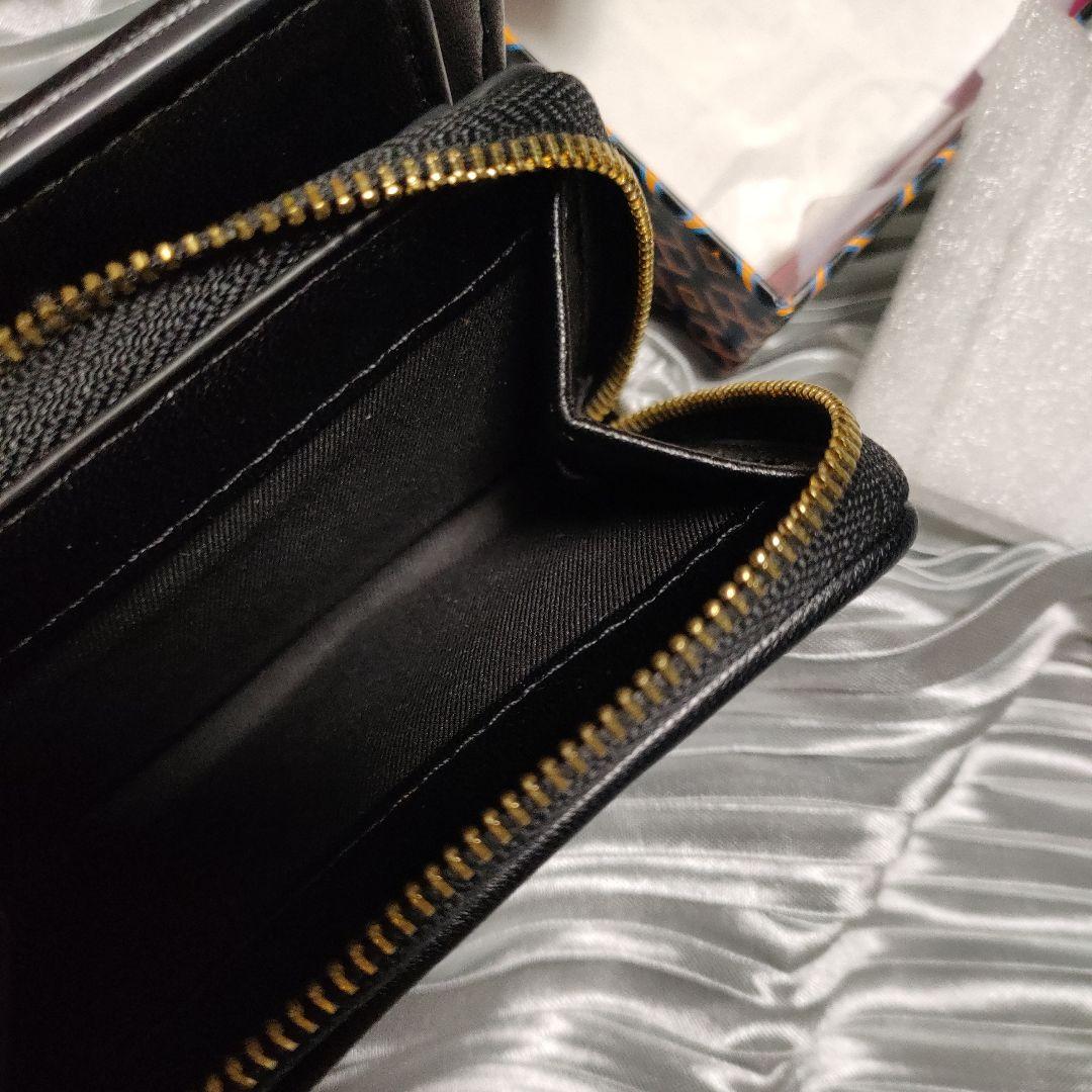 【ほぼ未使用】トリーバーチ Tory Burch ブラック 二つ折り財布