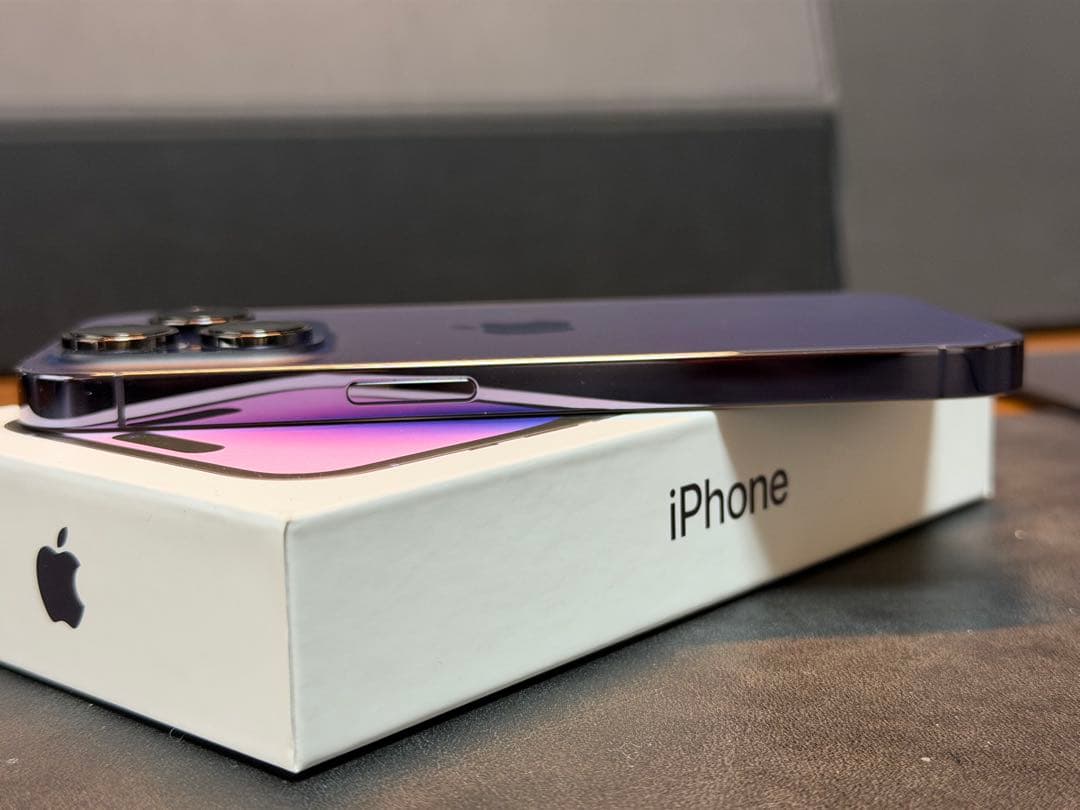 Apple iPhone 14 Pro ディープパープル 本体　256GB