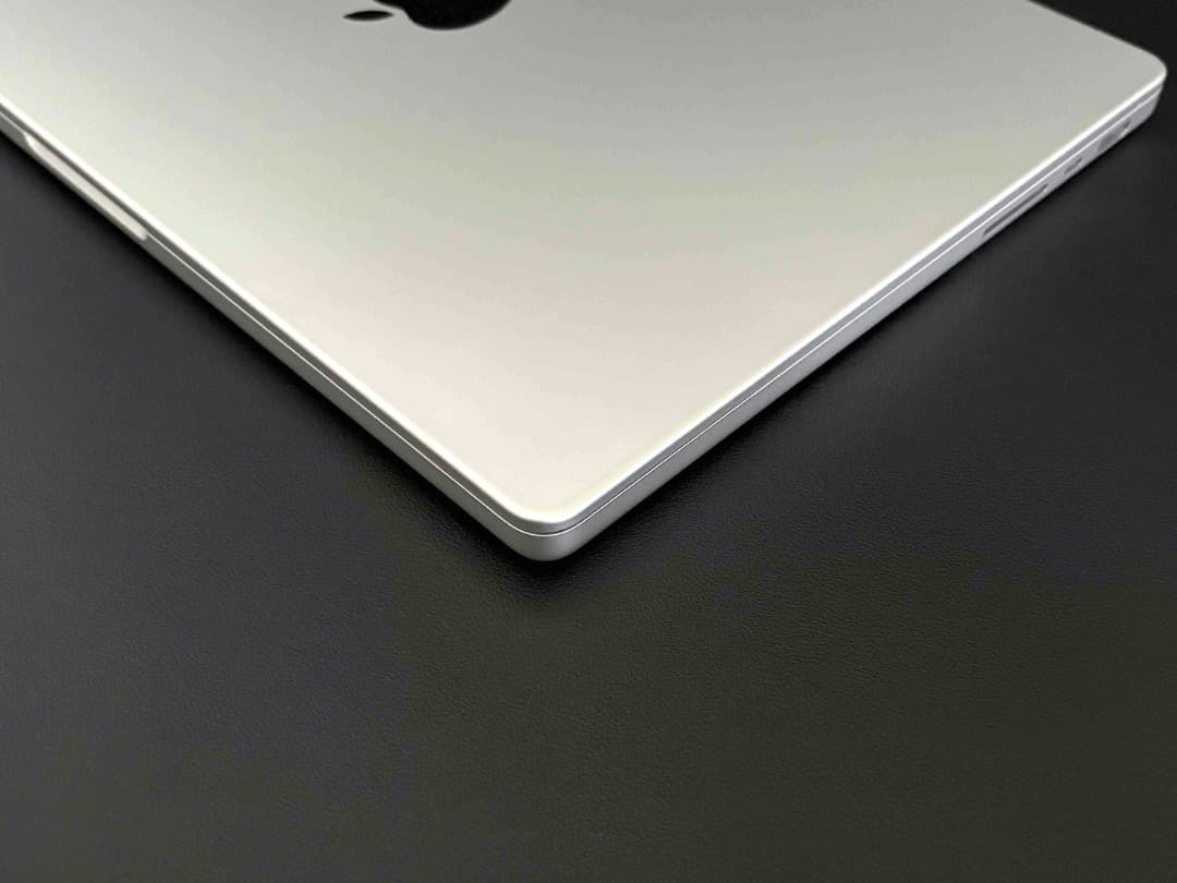 【美品】MacBook Pro 14インチ M1 Proチップ 32GB 1TB