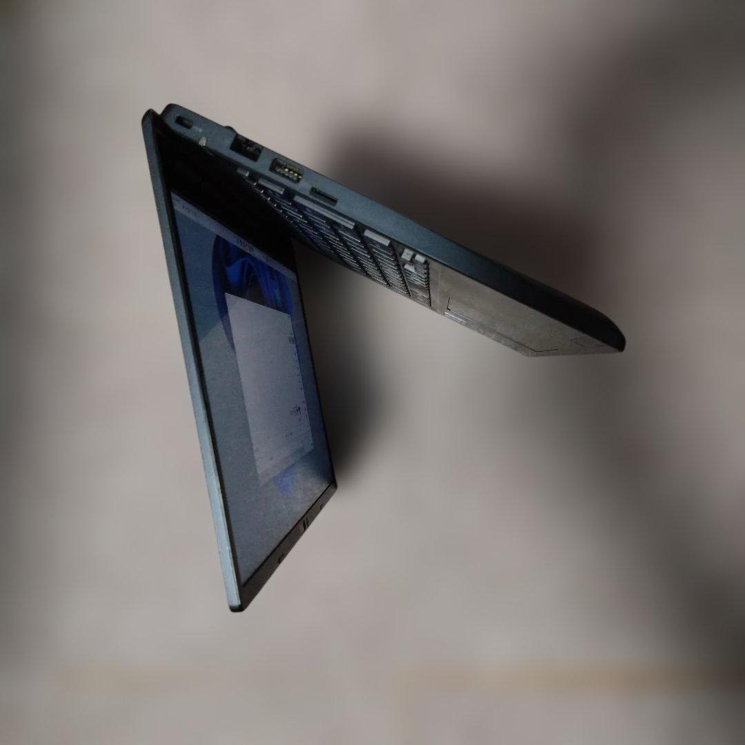 東芝　dynabook MJ54/HS i5-11世代 8GB SSD256G