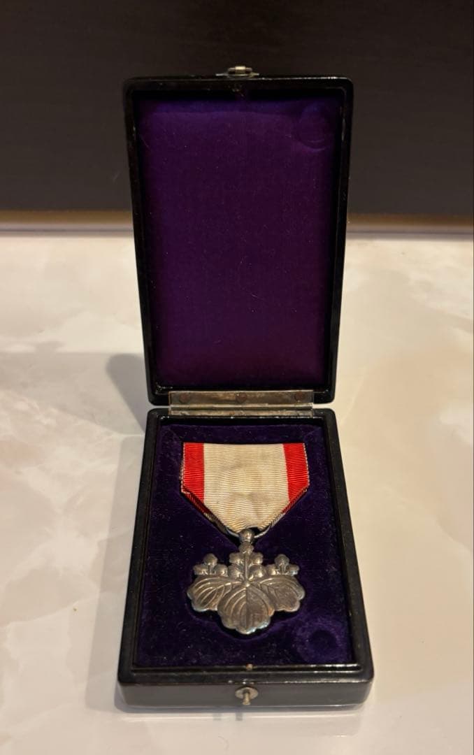 遺品整理品、記念章　ワッペン　勲章