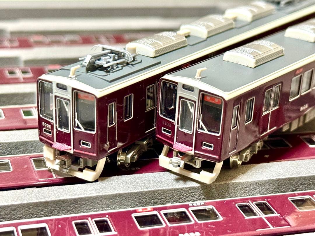 阪急神戸線8000系8008F リニューアル8両セット(室内灯設置有)