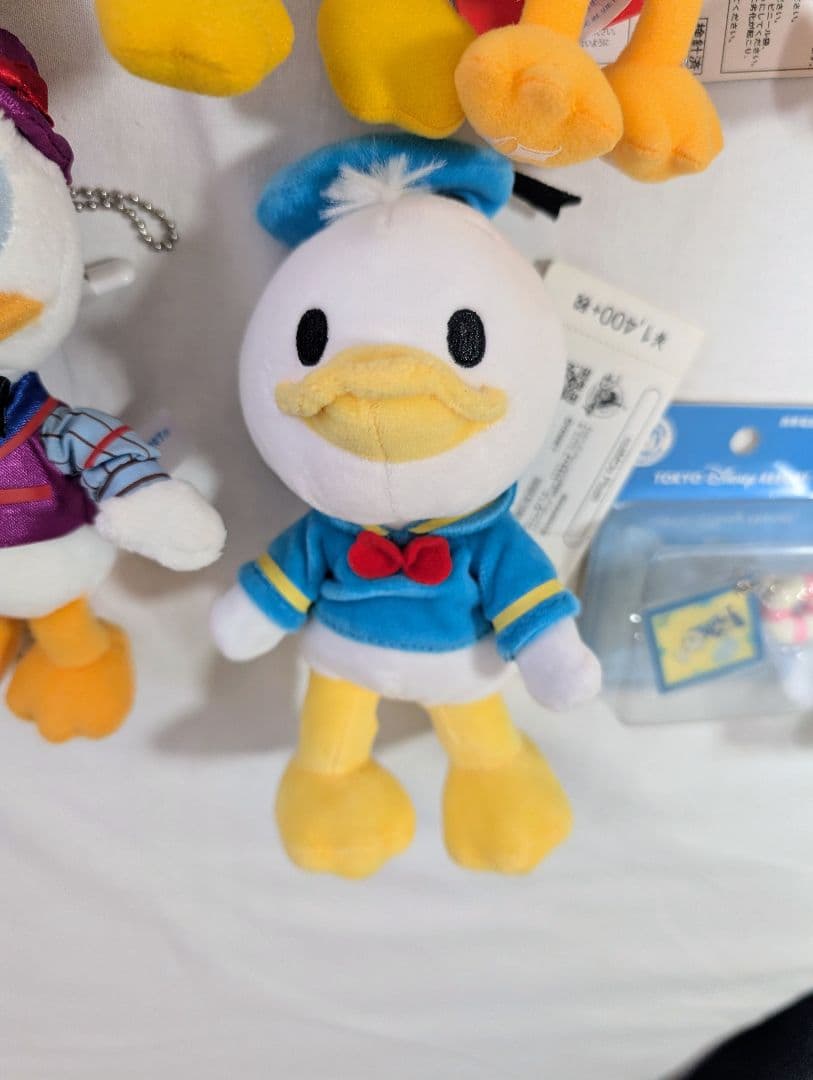 タグ付き　ディズニー　ドナルド　ぬいぐるみバッジ　ストラップ　キーホルダー