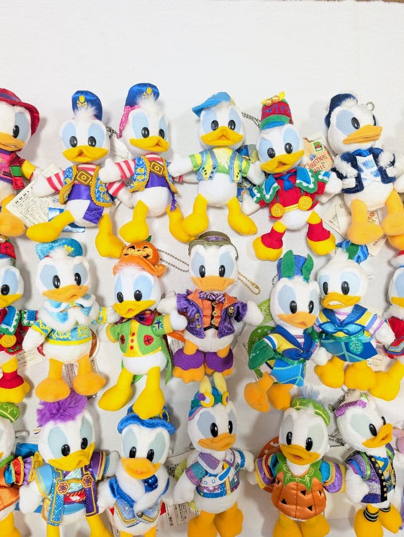 タグ付き　ディズニー　ドナルド　ぬいぐるみバッジ　ストラップ　キーホルダー