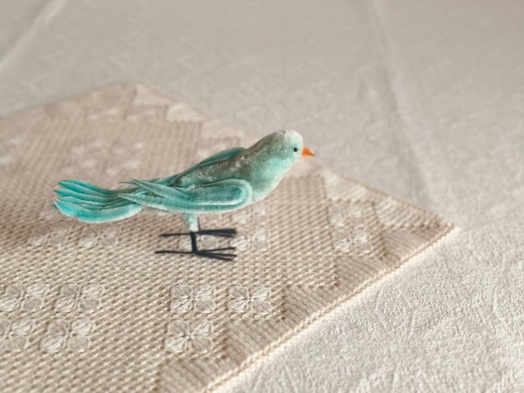 * vintage bird ❀ * アイスブルーの モール バード