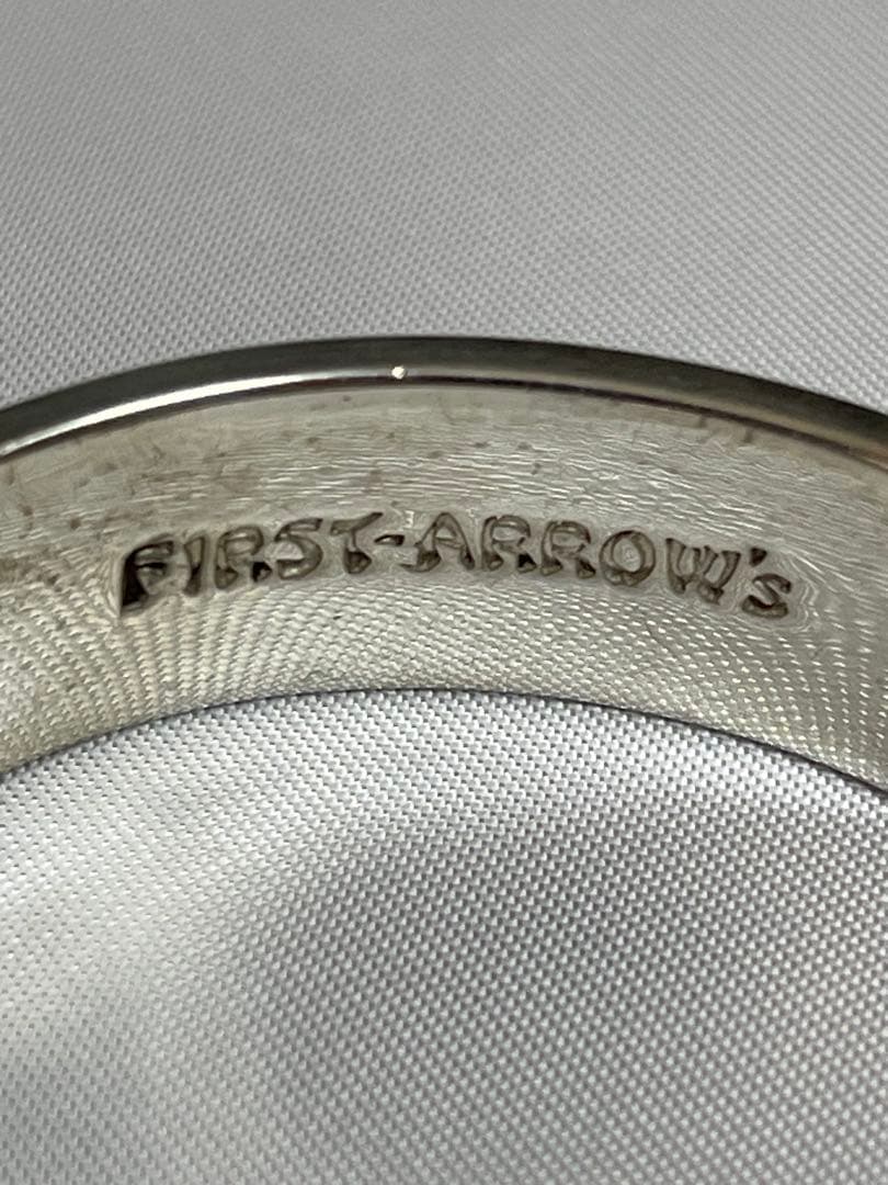 ファーストアローズ K18付 平打12mm M バングル BR-001