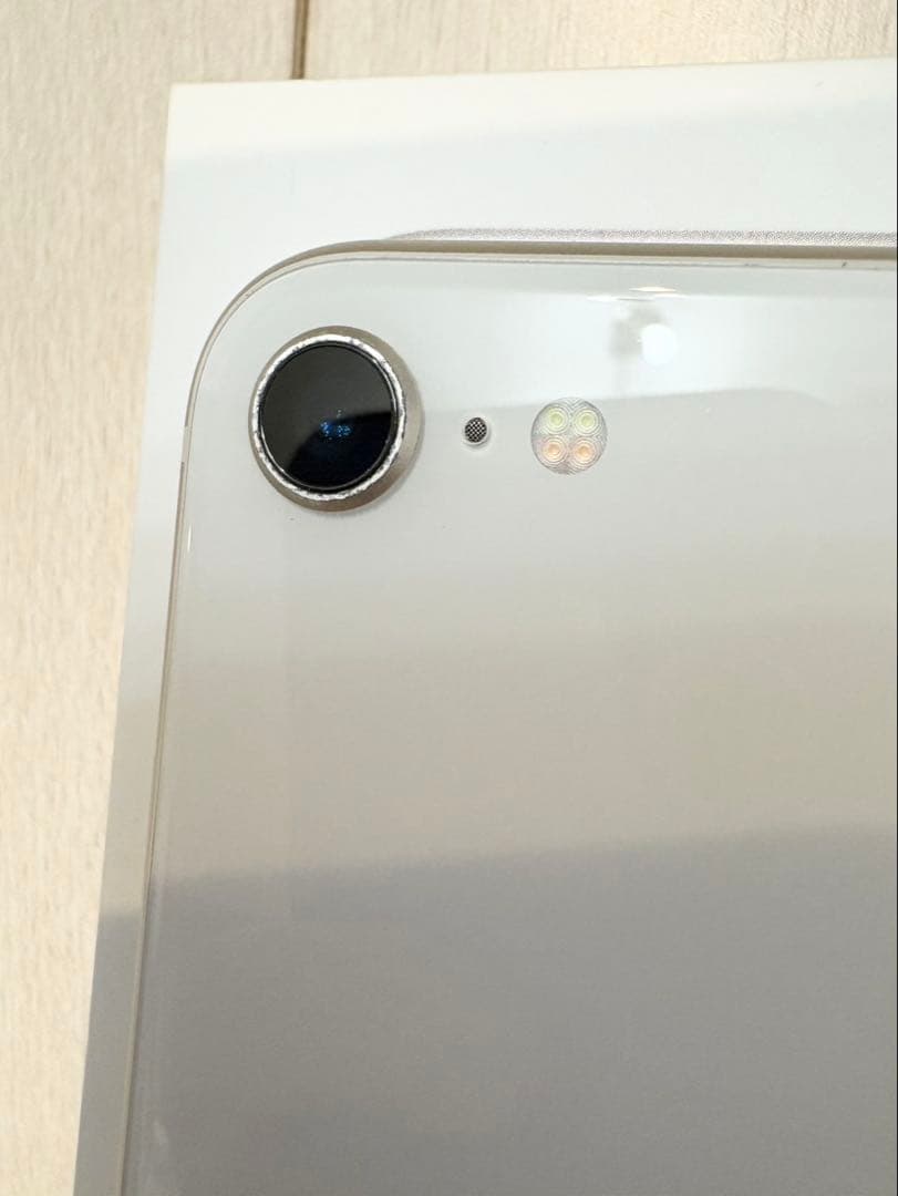 iPhone SE 第三世代 64GB