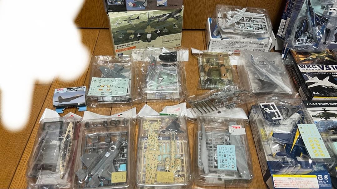 1/72スケール ミリタリー航空機プラモデル　エフトイズ　戦闘機　ホビーゾーン