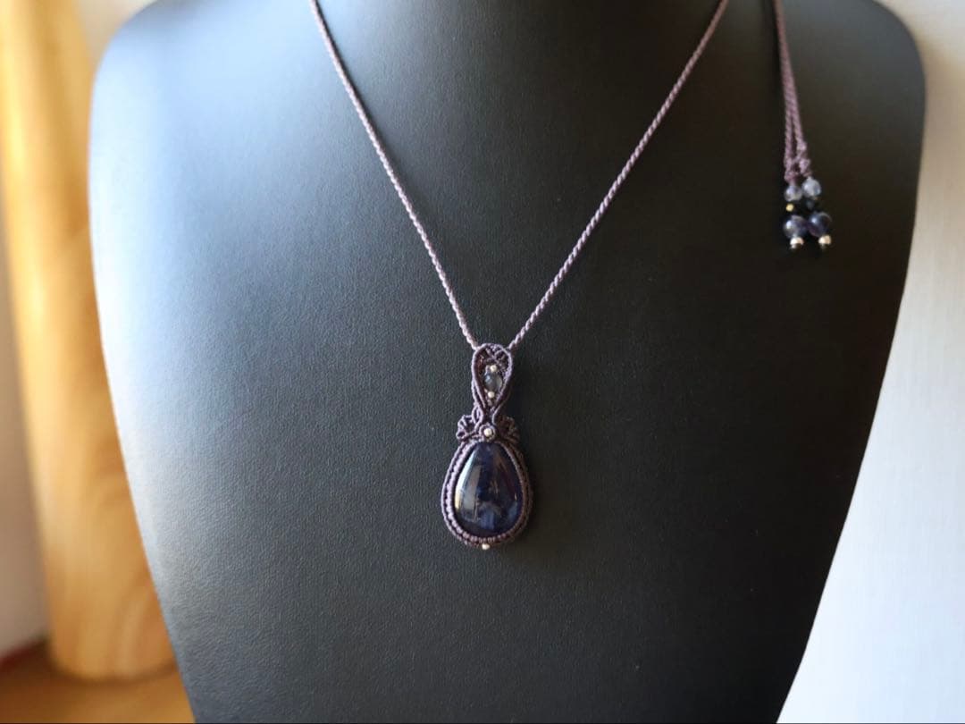 えじもっこ アイオライト　クンツァイト　マクラメ　ネックレス