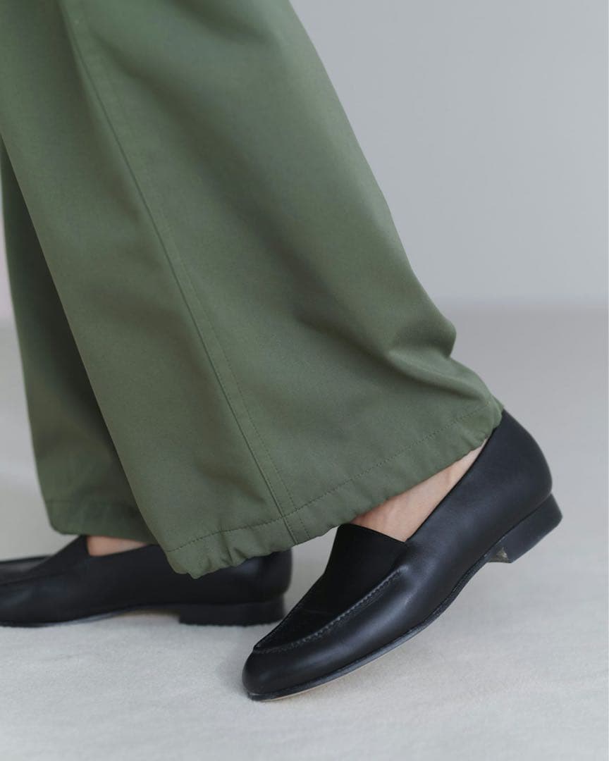 新品未使用　北欧暮らしの道具店　大人のためのきれいめカーゴパンツTサイズ