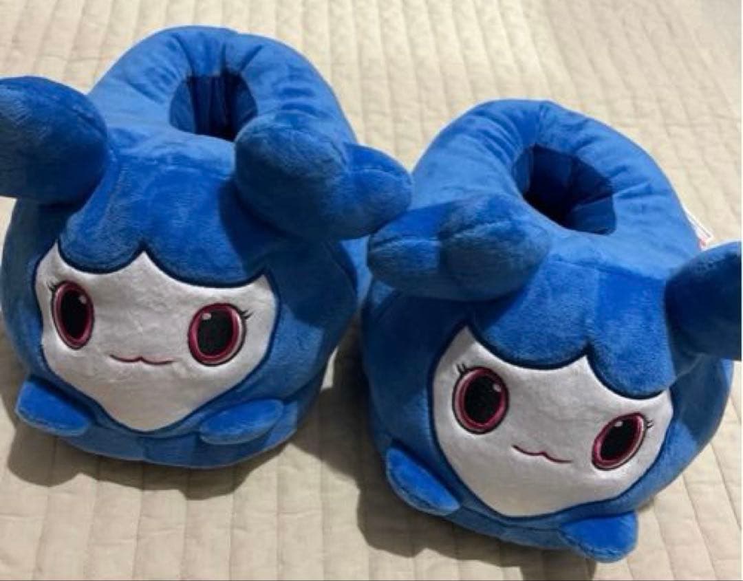 4点セット　TWICE LOVELYS ぬいぐるみスリッパ