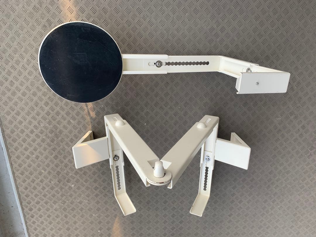 錠商　タイヤガード　【美品】　カーセキュリティー